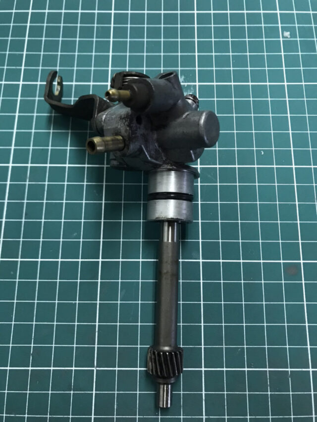 オイルポンプの分解　その1